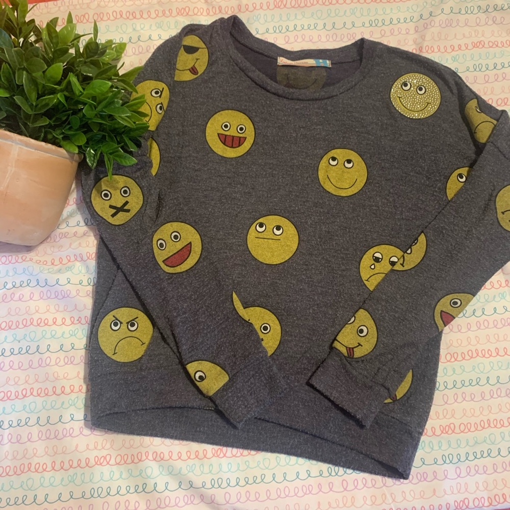 😂 2 for $15 😂 Vintage Havana Emoji Sweater